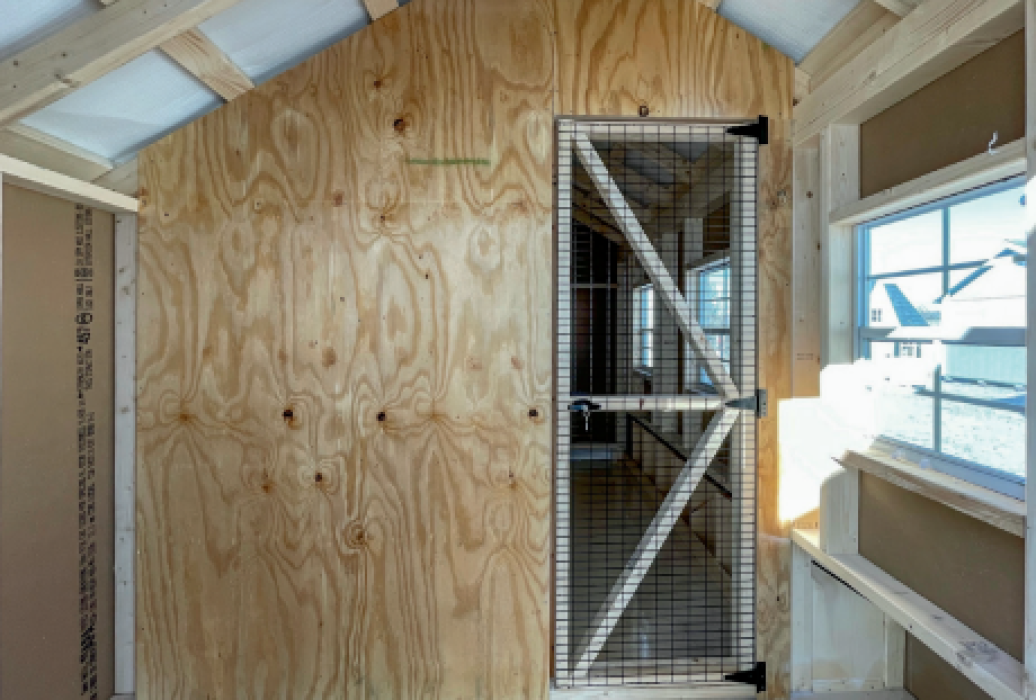 7'x12' Quaker Coop with Feed Room (Q712) (27A) Lancaster Barns